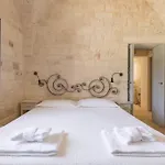 La Dialma By Perle Di Puglia