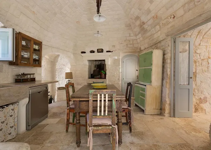 La Dialma By Perle Di Puglia チステルニーノ